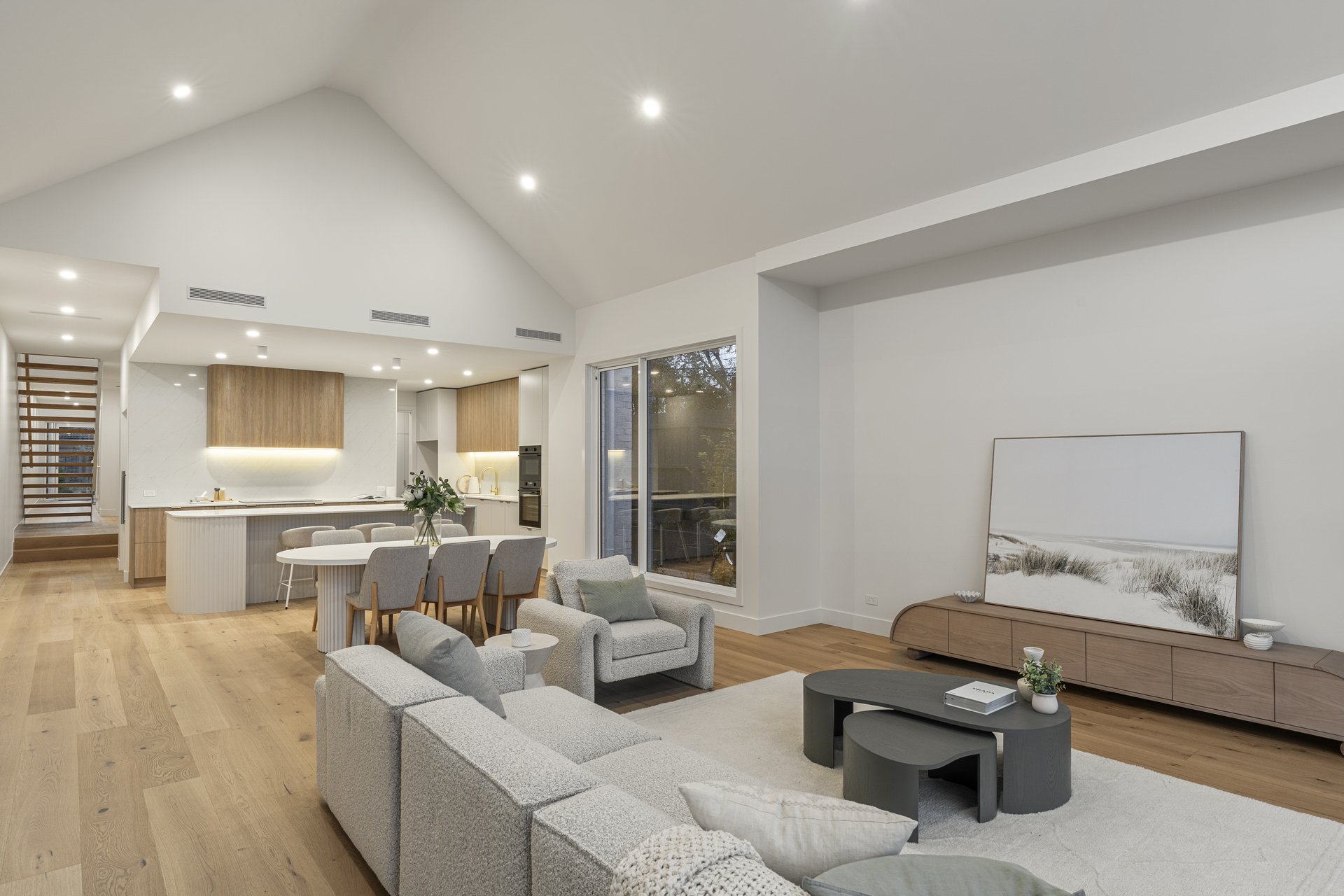 24A Ti-Tree Grove — interior