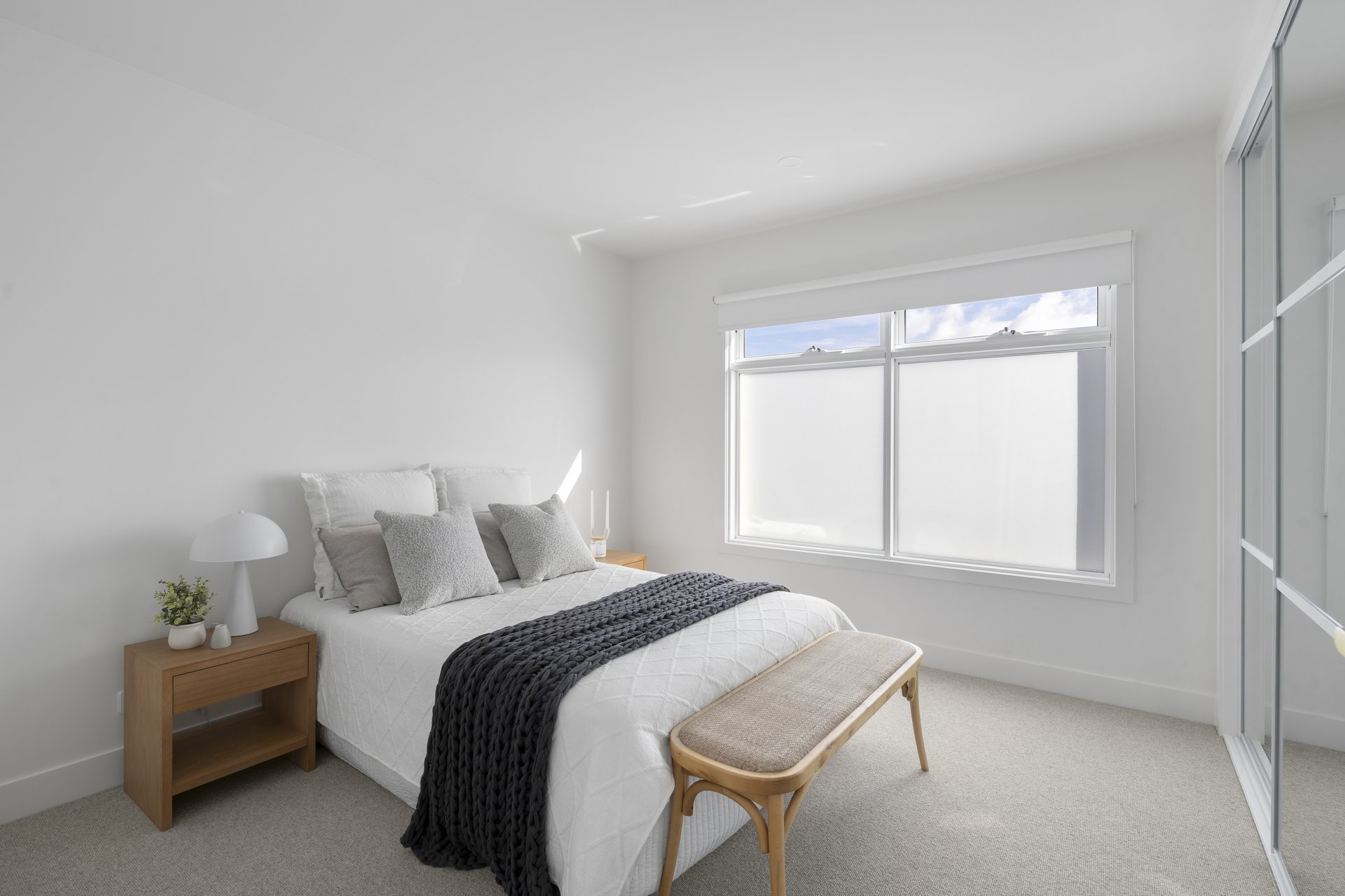 Guest bedroom